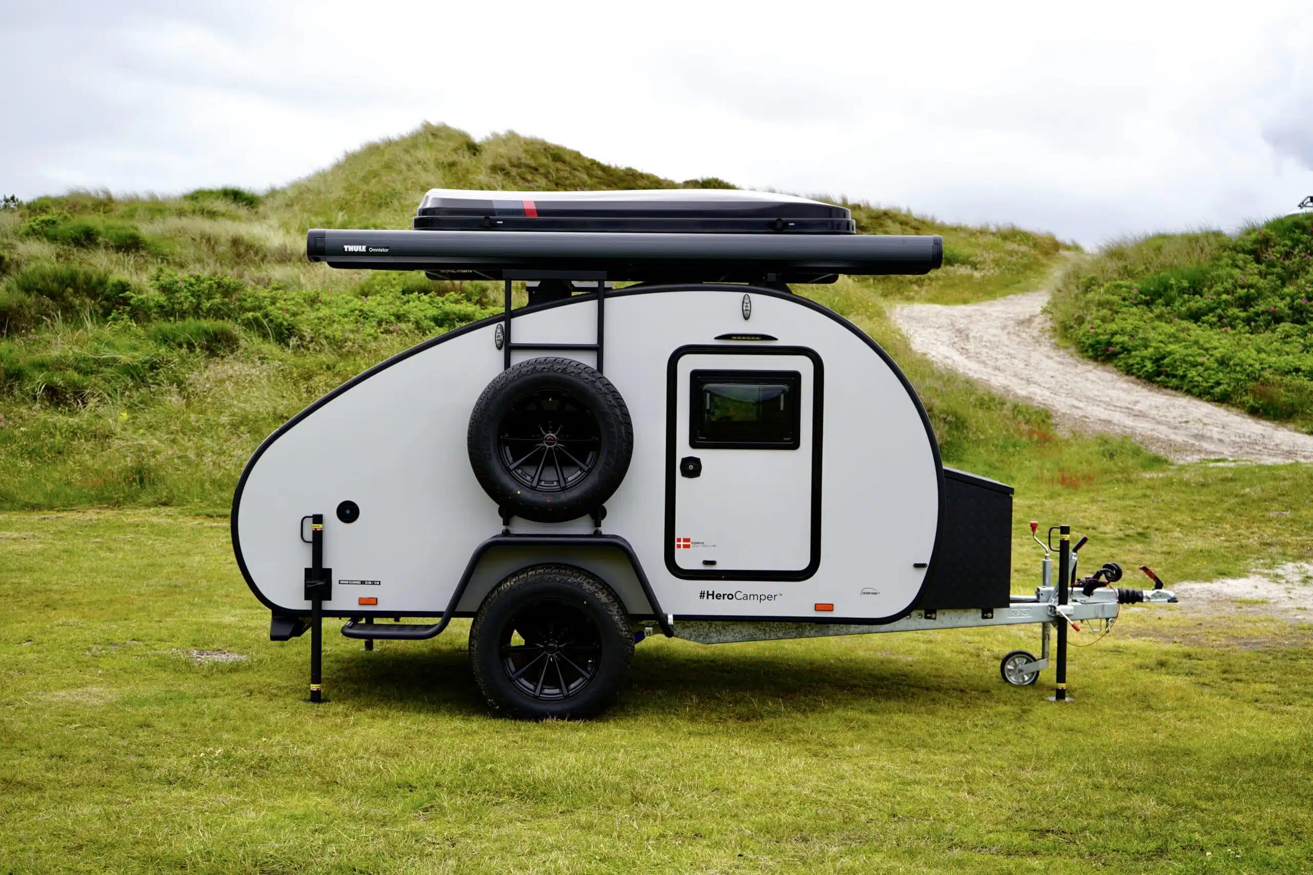 HeroCamper Armstrong – Mini-Rulotă Off-Road